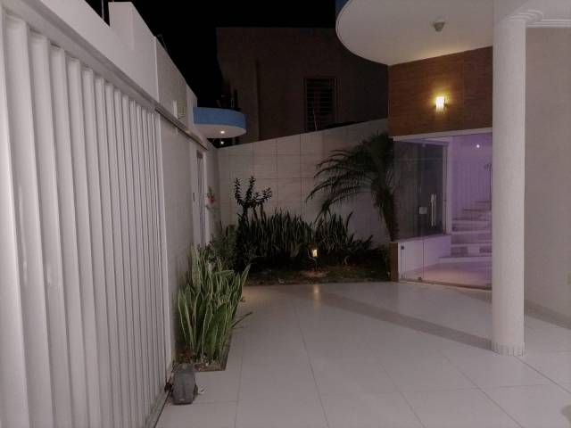 #327 - Casa para Venda em Cruz das Almas - BA - 2