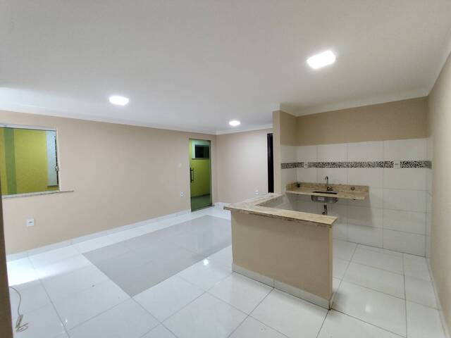 #329 - Apartamento para Locação em Cruz das Almas - BA